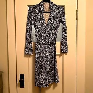 DVF blue leopard dress size 4